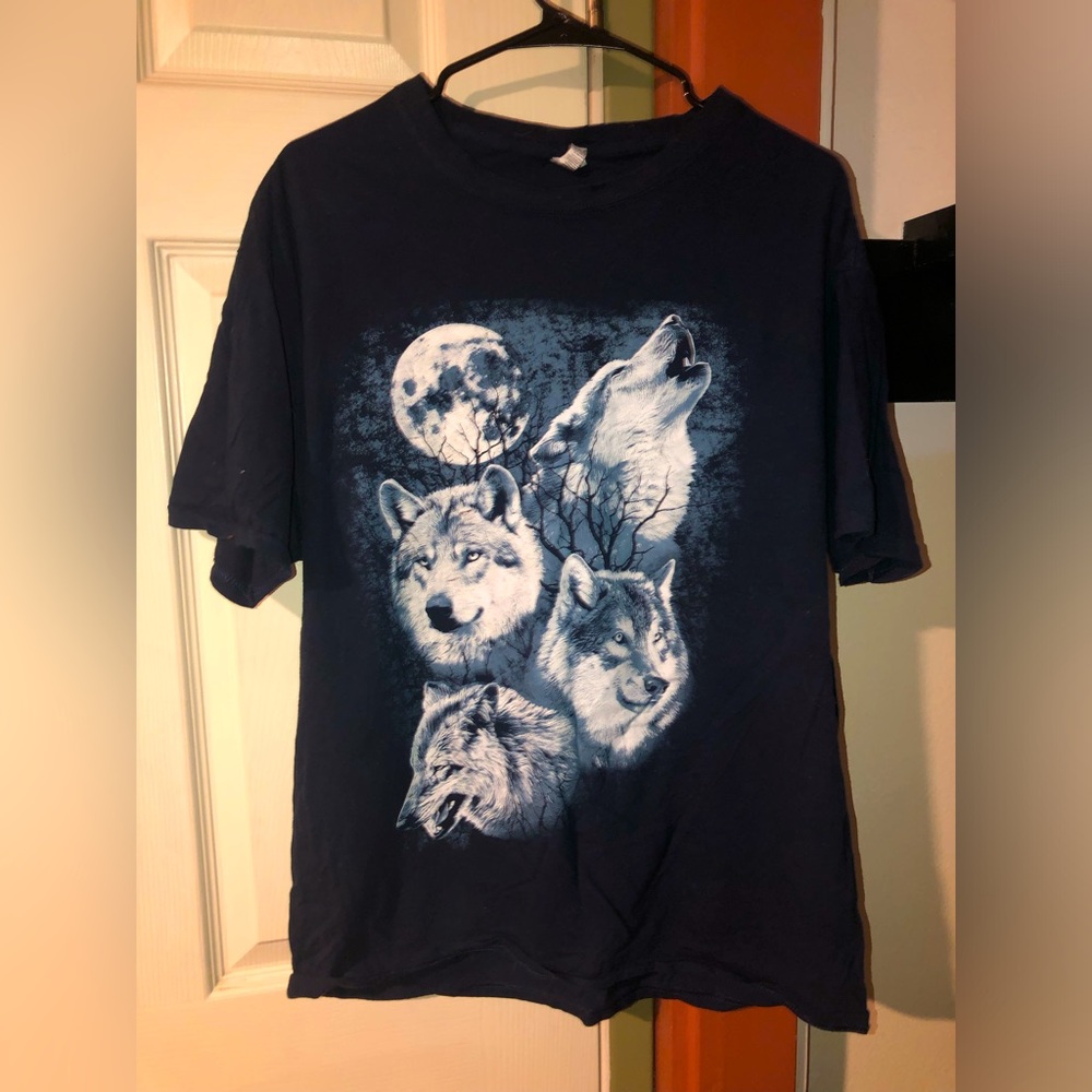 Blue wolf shirt
